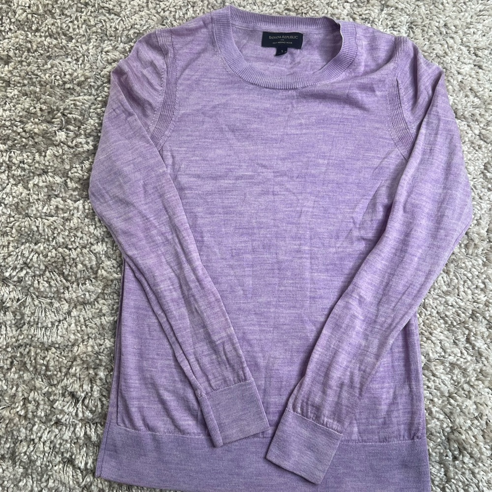 Banana Republic Lavender Merino Wool Crew Neck Sweater